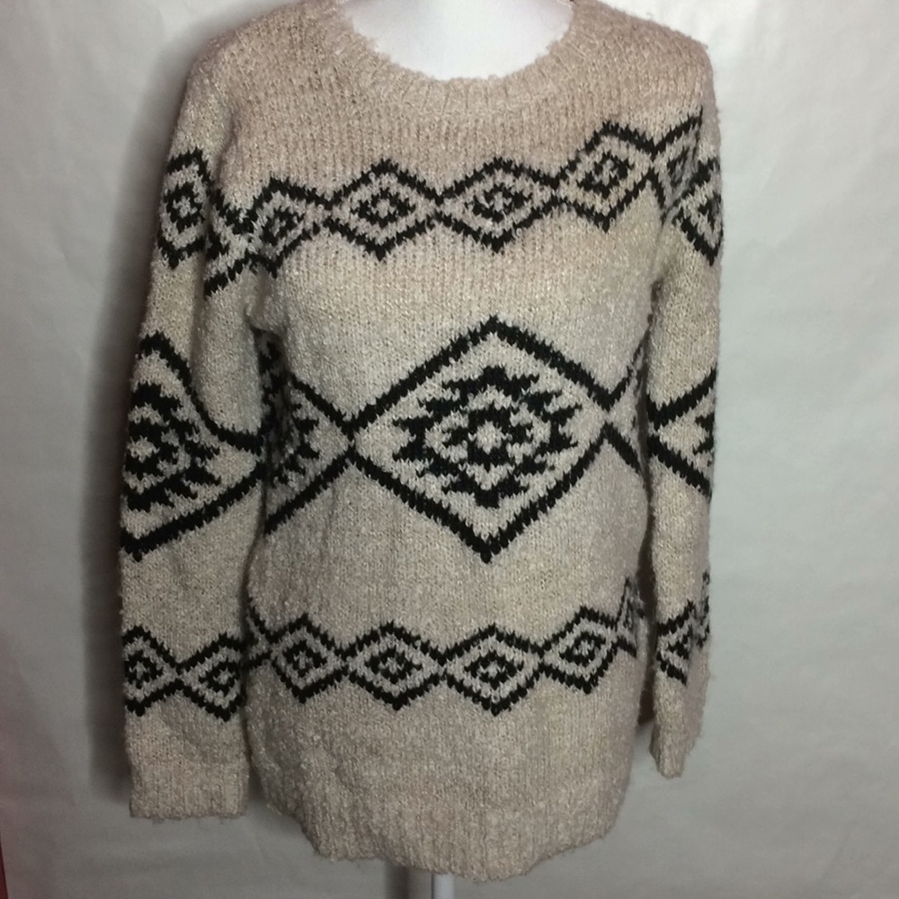 NWOT: Forever 21 sweater